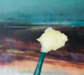 zest-it cold wax on spatular